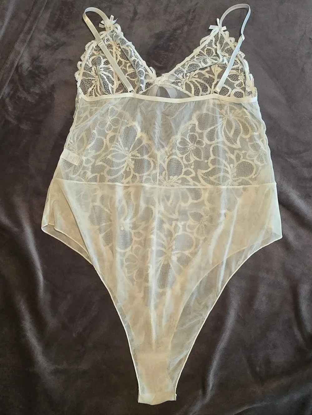 Frederick's of Hollywood Ivory Sheer Floral Lace Bodysuit 2X Snap Closure